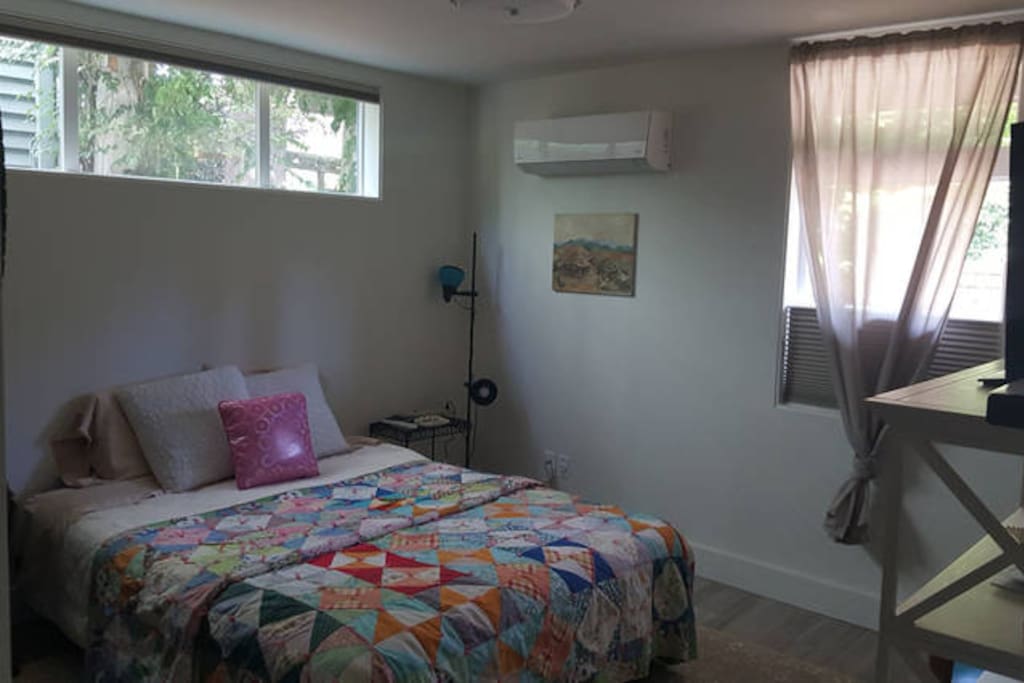 Queen size bed