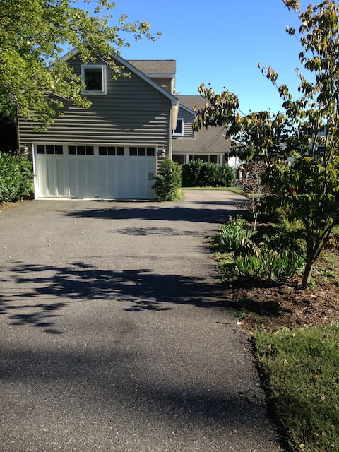 Cape St Claire waterfront getaway "The Apartment"