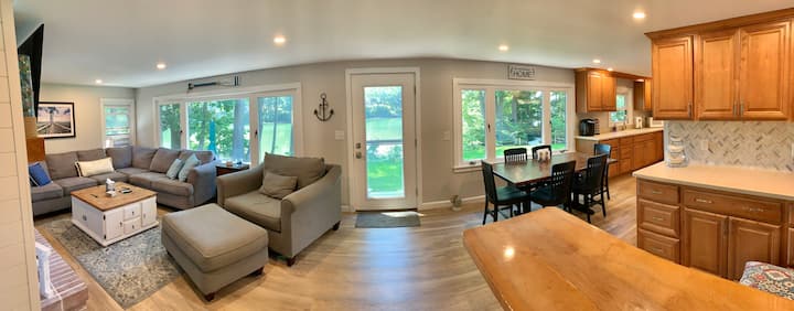 Renovated Waterfront Home Near Portsmouth & York - Kittery, ME