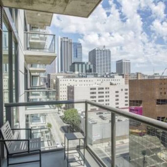 Balcony view (no furniture)