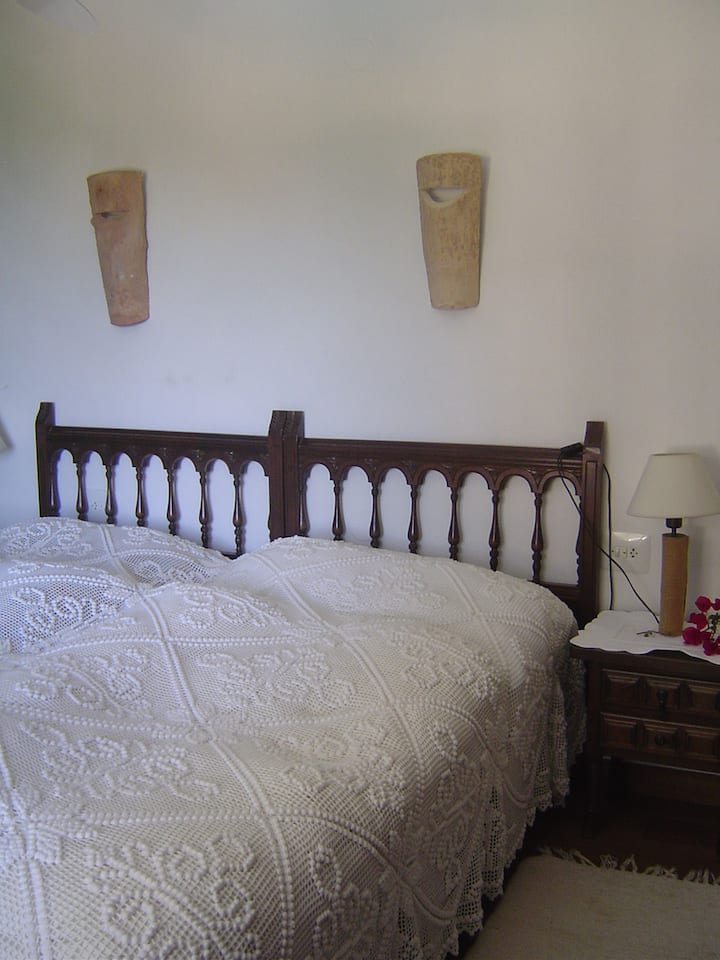 საძინებელი 1