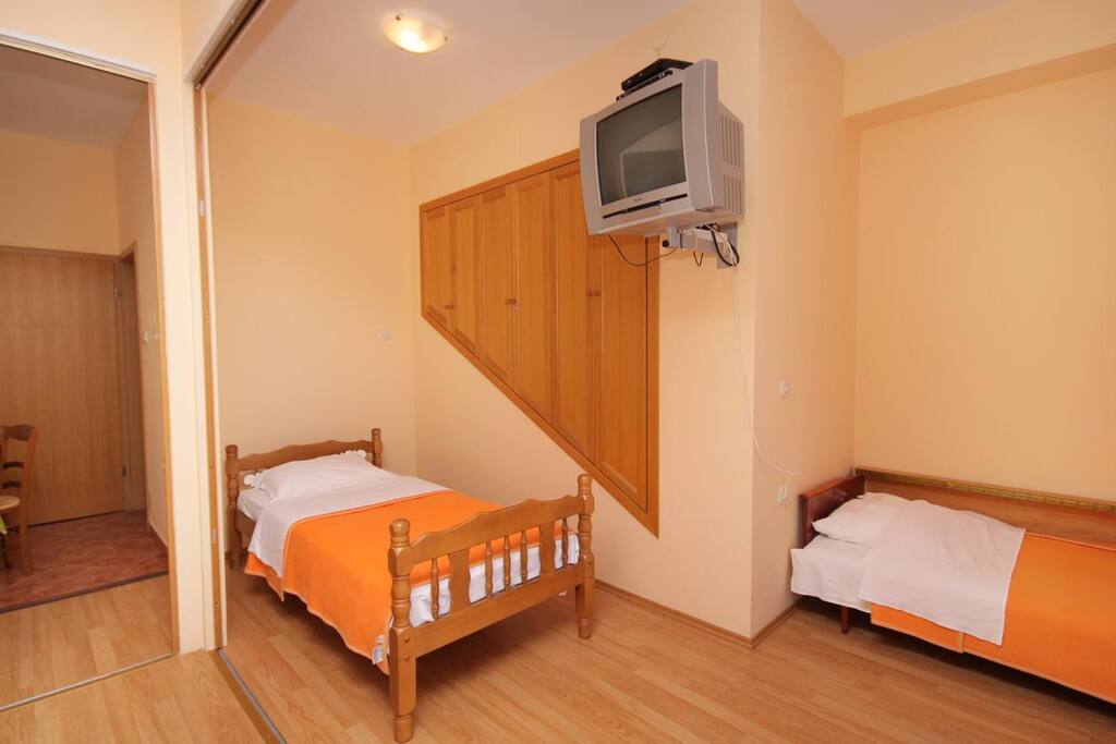 Living room, Surface: 11 m²