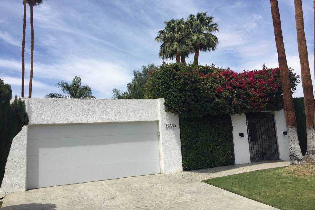 Old Rancho Mirage Charm