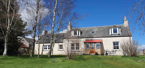 Idyllic Farmhouse in Stunning Deeside Location