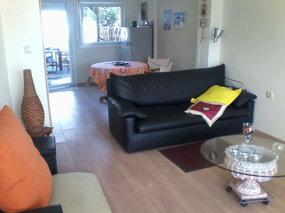 Living room (grown floor)
