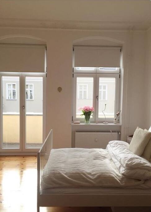 1st bedroom - sunny view queensize bed