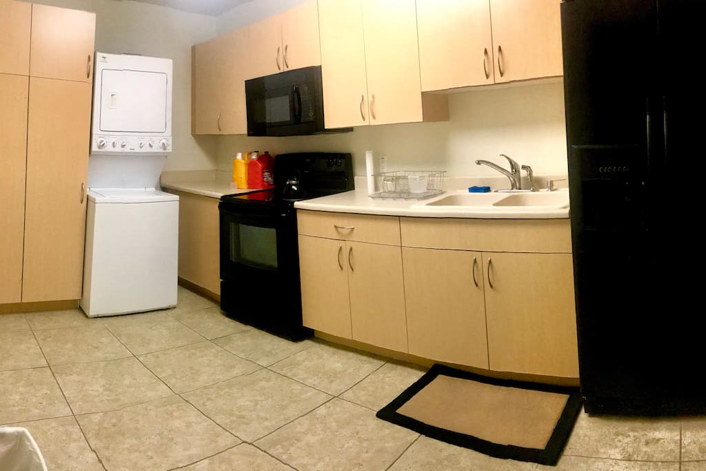 Common kitchen/laundry room
