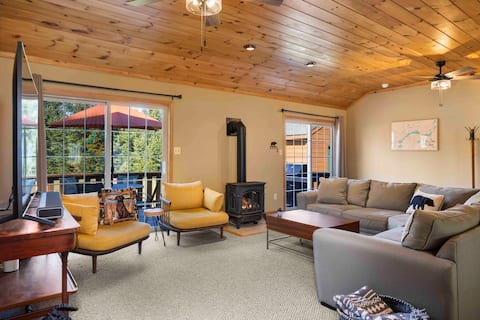 Popular Airbnb listing: ADK Getaway in the heart of Old Forge in Old Forge