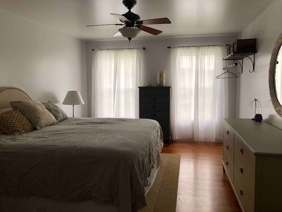Master Bedroom - King size bed