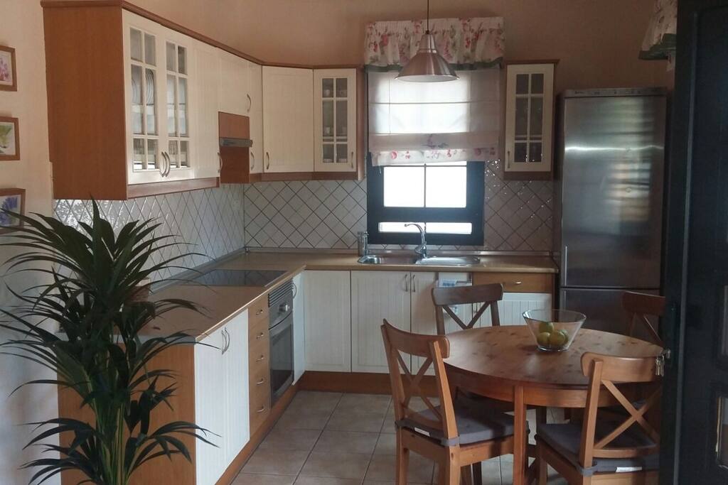 Cocina con todos los utensilios necesarios