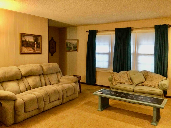 5 Star Location - Springfield
