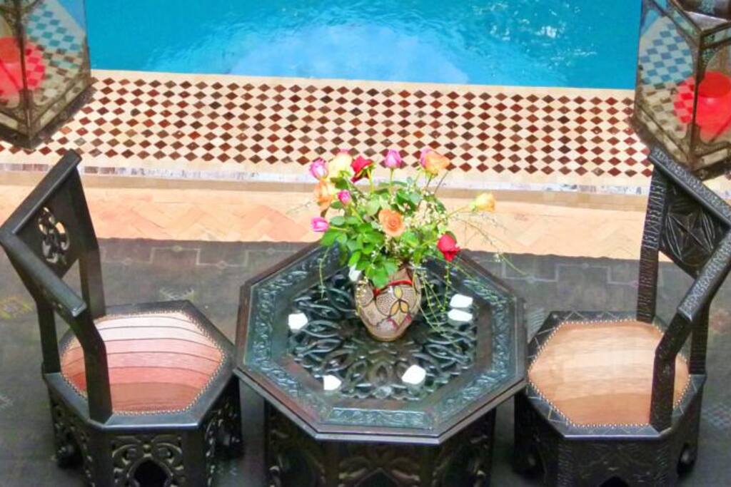 Salon close to pool