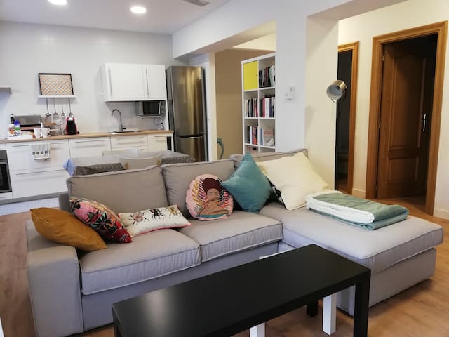 Pleasant apt with breakfast included