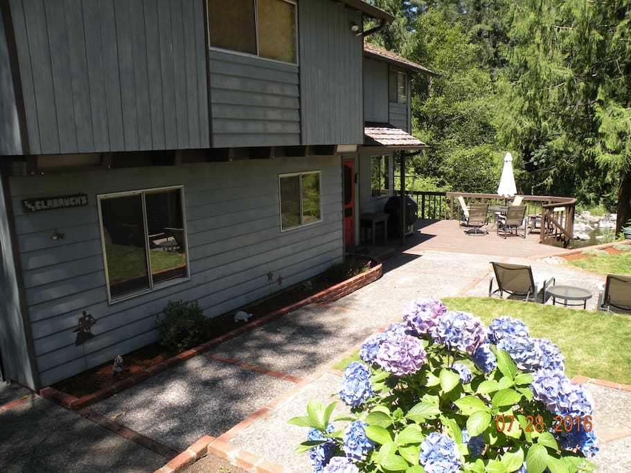 Entry to patio and cabin