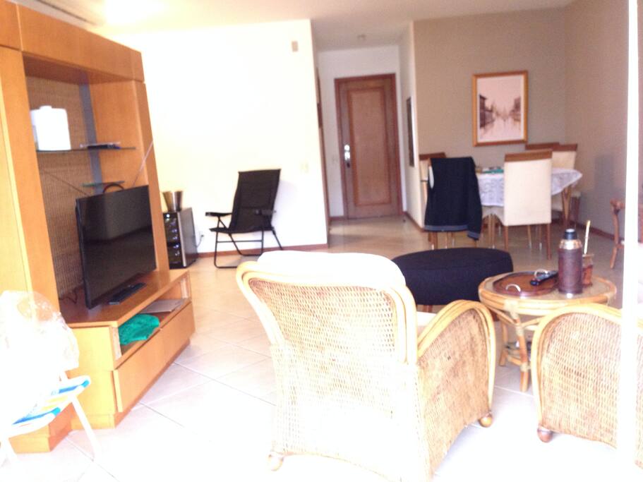 SALA DE JANTAR E ESTAR
