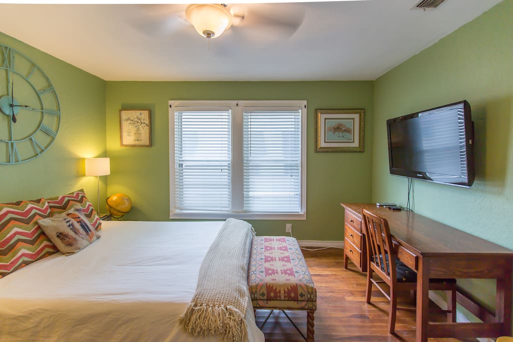 Reviews for Rooms To Go Furniture Store - South Austin Get info on Rooms To Go Furniture Store - South Austin in Austin, TX Read 2 reviews, view ratings, photos and more. I will never purchase from Rooms to go shopmotorcycleatvprotectivegear9.mlon: S Interstate 35, Austin, , TX.