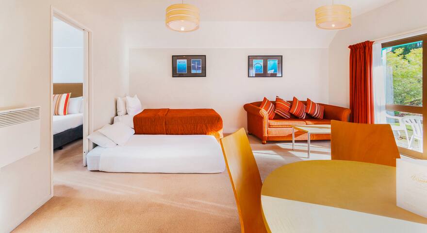 Family Villa -Thermal Pools, Gym, Spa Pools & more