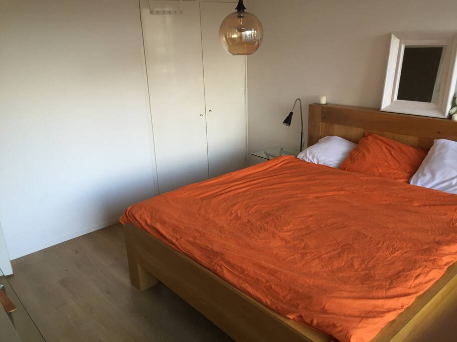 second angle of bed