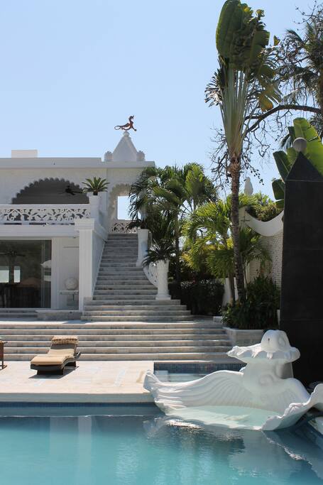 Escalera principal