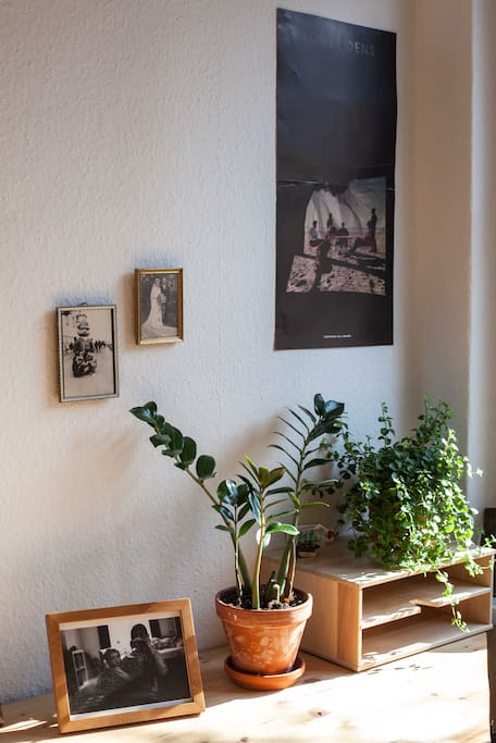 working desk - details