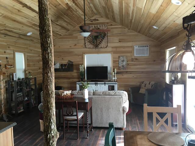 Airbnb Ewing Vacation Rentals Places To Stay Virginia