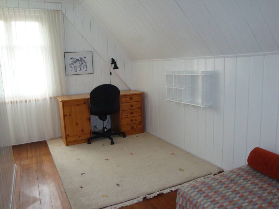 Büro: Laptopplatz