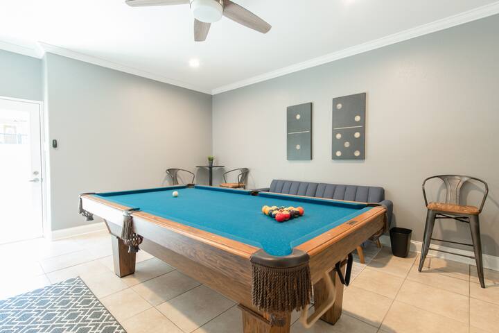 Relaxing Lake View Stay: Hot Tub, Grill & Games gallery image 5