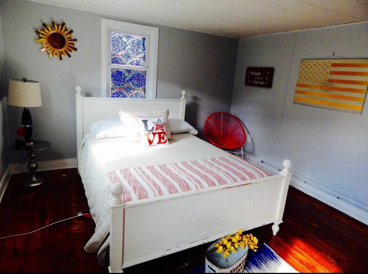 ห้องนอน #3 ให้เช่าเตียงควีนไซส์