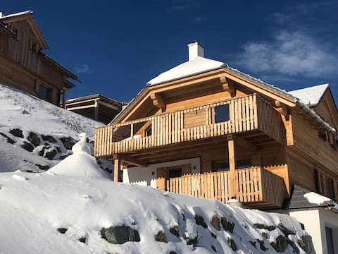 Mountain hut Murmele