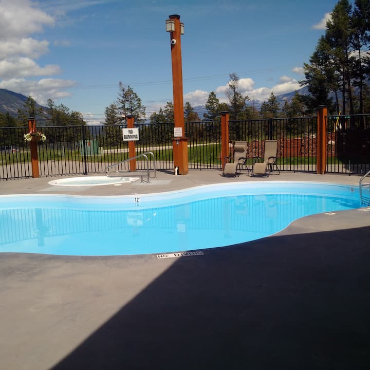 Radium Hot Springs Vacation Rentals Cabin and Condo Rentals Airbnb