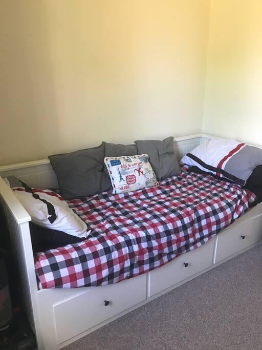 Private bedroom