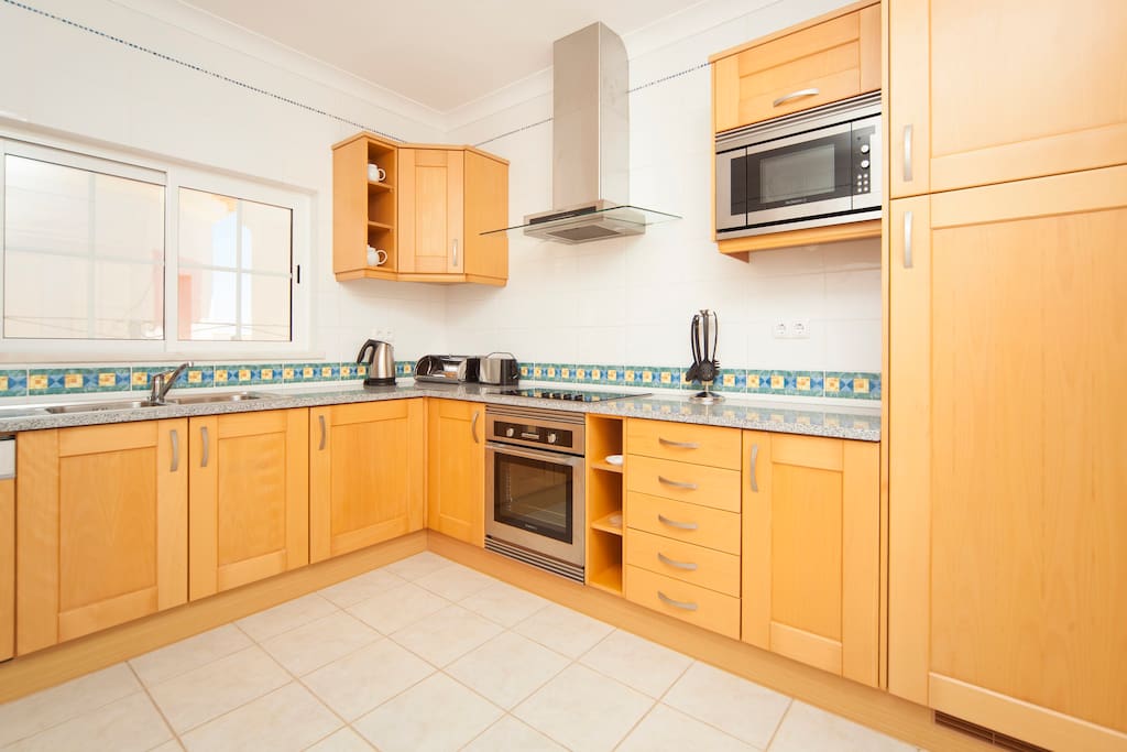Well equipped kitchen