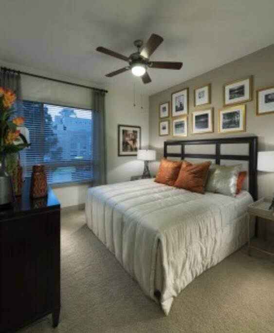 Queen side Bed
