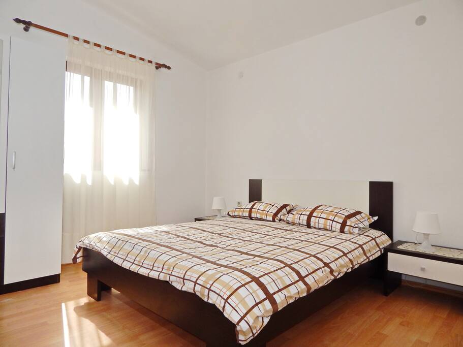 room 1