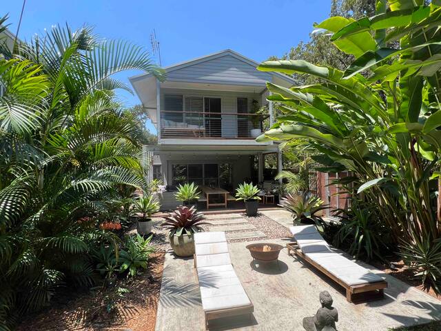 Heliconia House Byron Bay