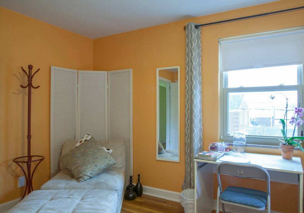 Bedroom Continued. Own study and lounging area inside the spacious/big bedroom.