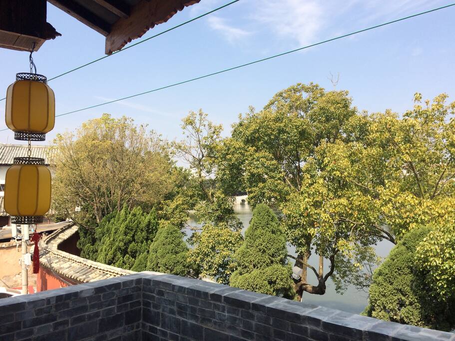 阳台一角