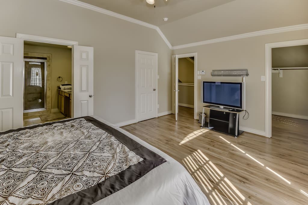 Master Bedroom 1 View