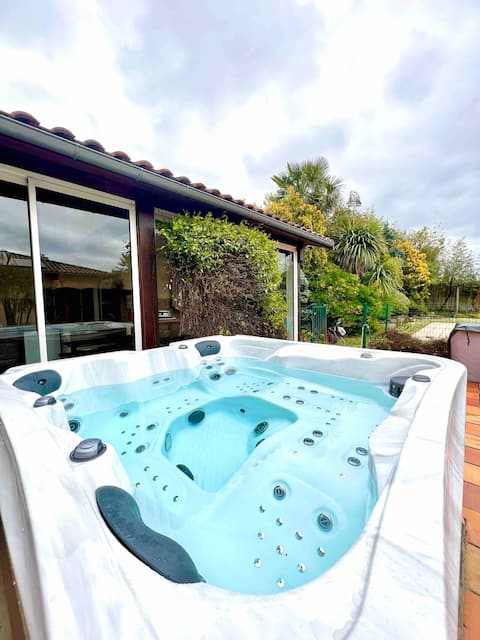 Cozy southern house with landscaped garden