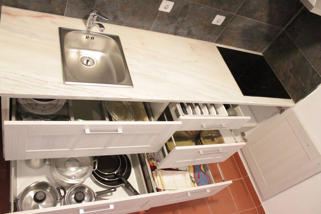 Kitchen utensils
