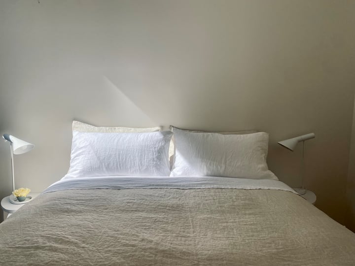Schlafzimmer 2