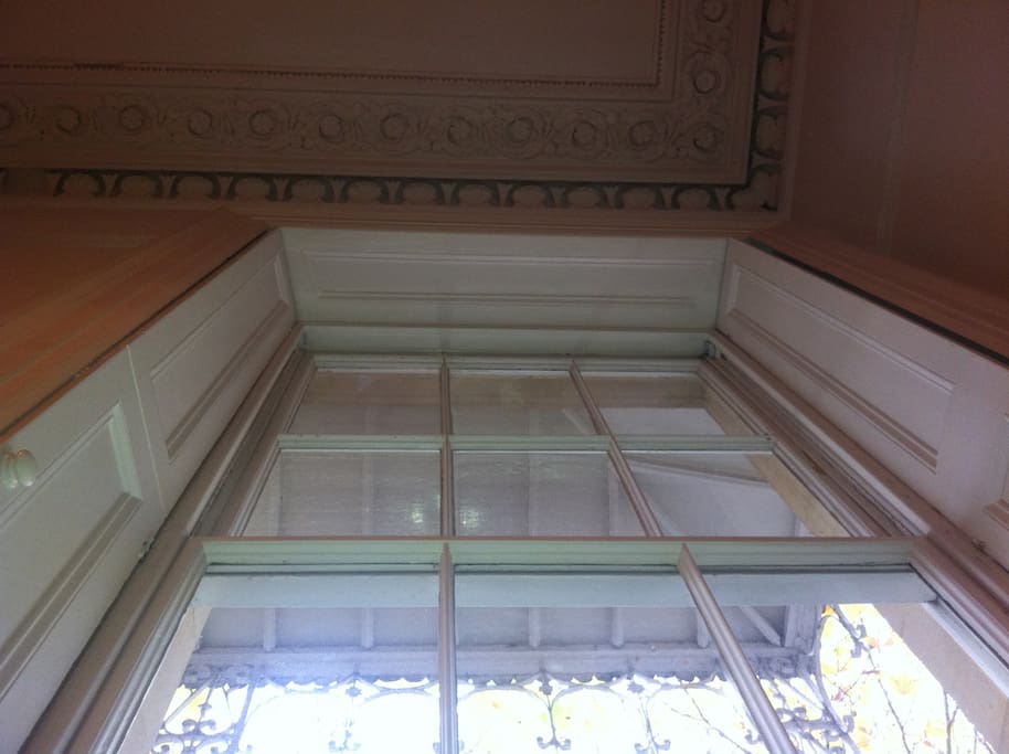 Stunning period features