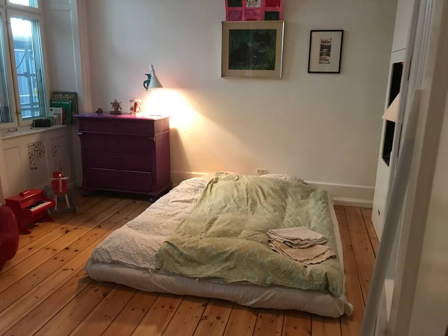 Futon Bed 160x200cm