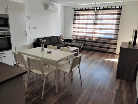 Hatvan Corner Apartments, Central Comfort