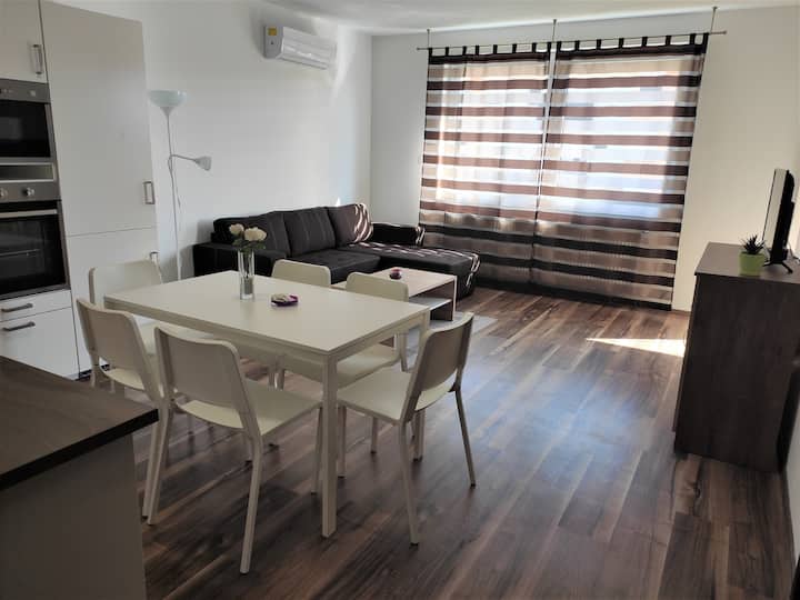 Hatvan Corner Apartments, Central Comfort Apartments for Rent in Debrecen, Hungary Airbnb