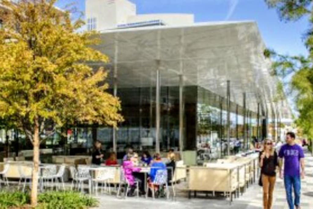 Delicious restaurant at Klyde Warren Park! Only 5min. away!