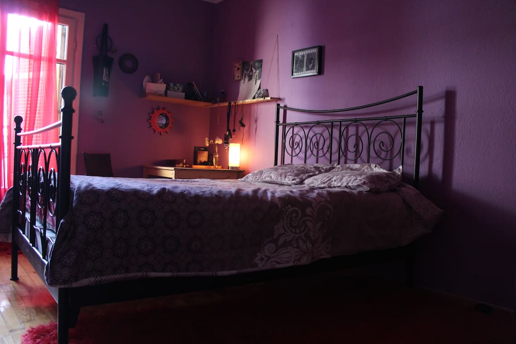 Double Bed