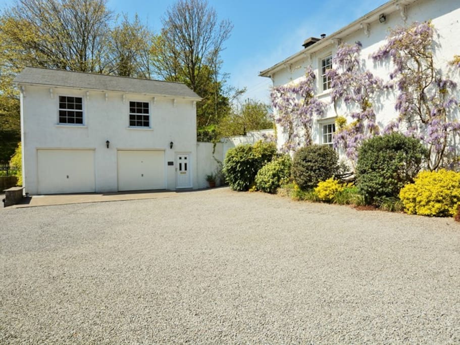 Private entrance and parking.