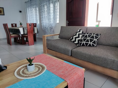 2 bedroom apartment, close beach, + fiber 30 mega