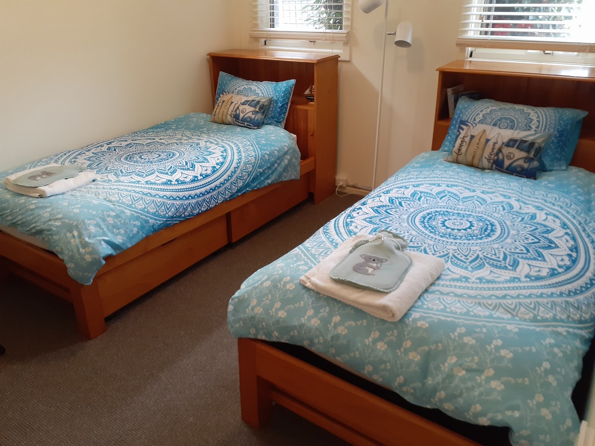 Habitación individual con 2 camas individuales (tercera habitación) 